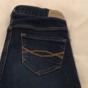 Girls Abercrombie Skinny Jeans